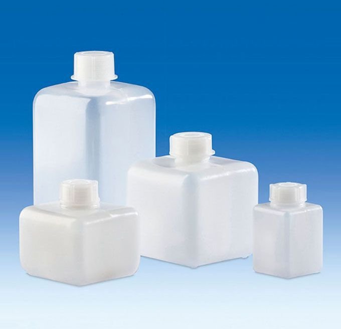 Şişe (Pe-Ld) Vidalı Kapaklı ( Sızdırmaz ), Kare Tip, Dar Boyunlu, Gl 25   100 ml