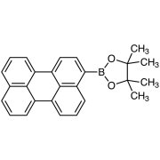 4,4,5,5-Tetramethyl-2-(3-perylenyl)-1,3,2-dioxaborolane >97.0%(GC) - CAS 950761-81-6